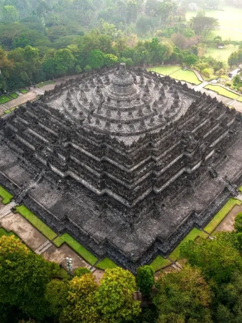Borobudur