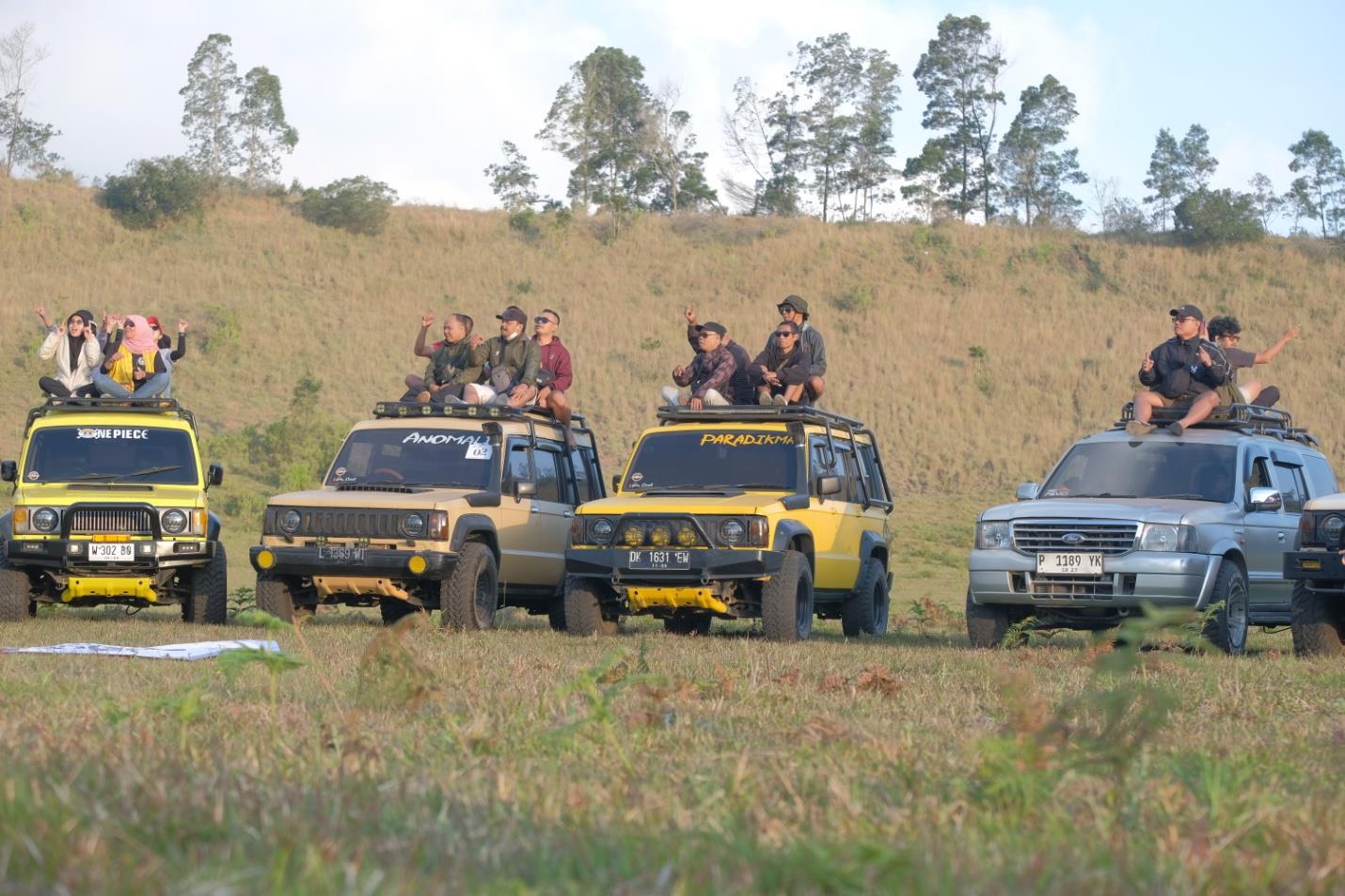Kawah Wurung Jeep Adventure